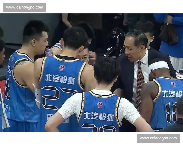 北京北控迎战广东男篮强强对话赛季关键一役前瞻解析战术走势焦点 北京北控迎战广东男篮强强对话赛季关键一役前瞻解析战术走势焦点